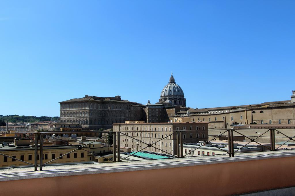 La Rosa Del Vaticano Luxury Apartment Rome Buitenkant foto